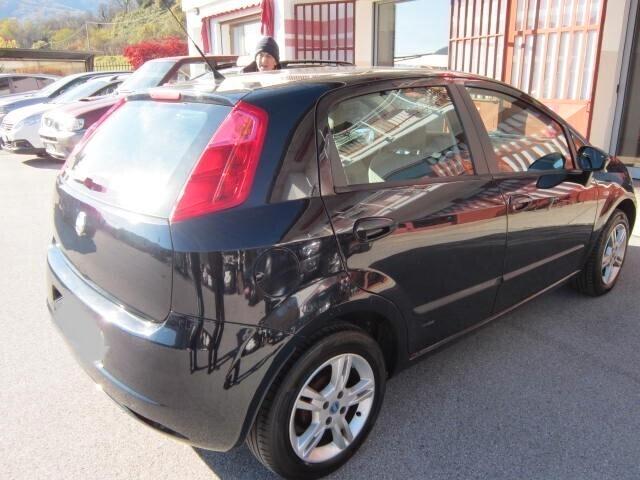 Fiat Grande Punto 1.2 5 porte Dynamic NEOPATENTATI