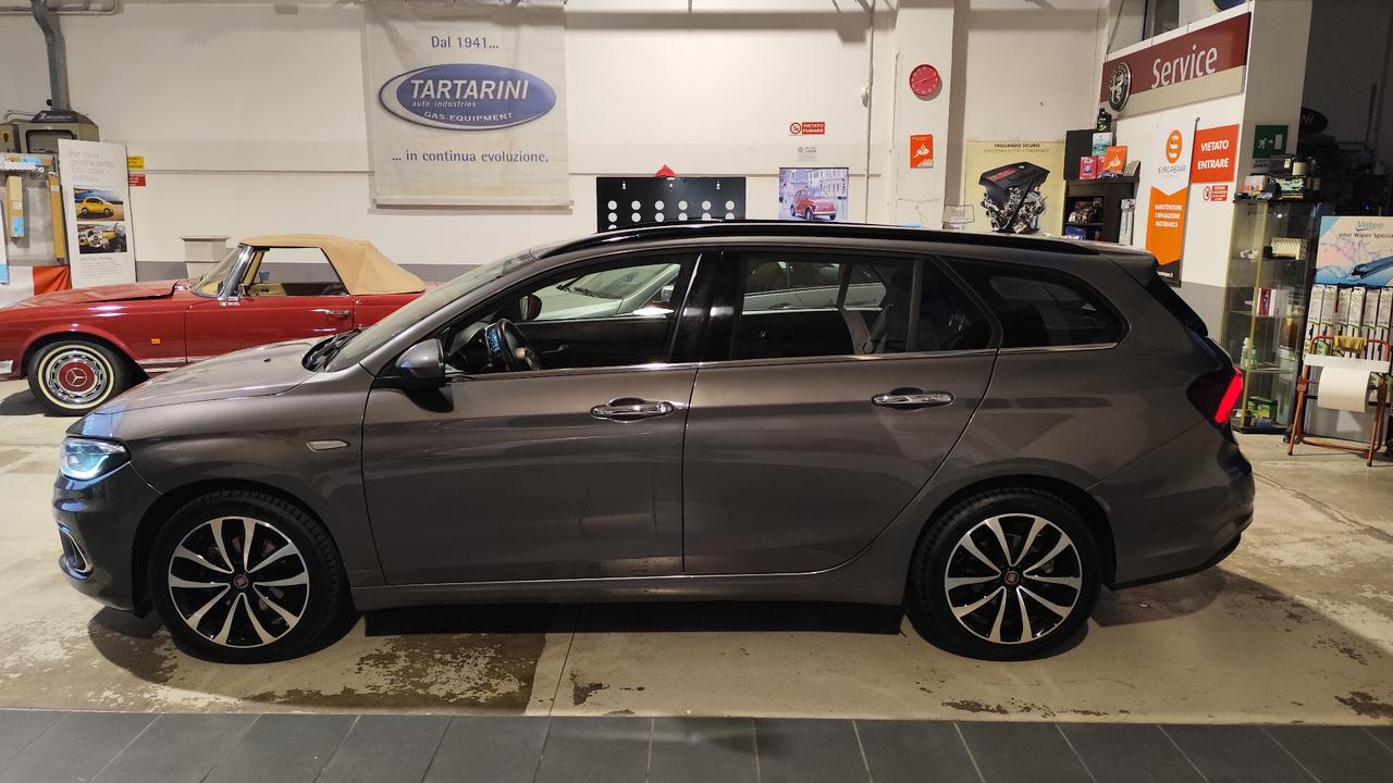 Fiat Tipo 1.4 T-Jet 120CV GPL SW Lounge