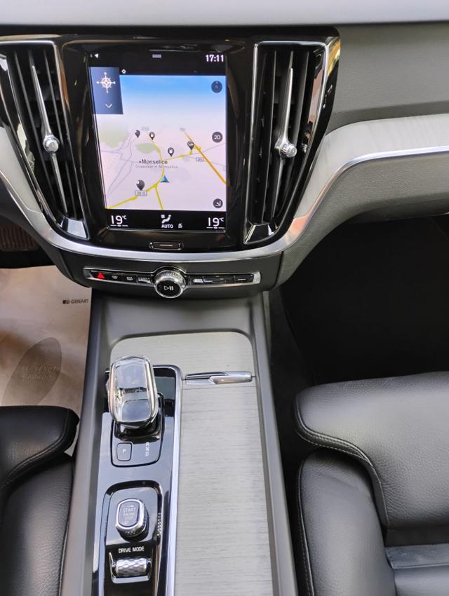VOLVO V60 B4 (d) Geartronic Inscription - INSCRIPTION -