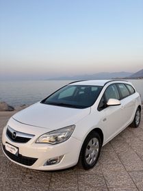 Opel Astra 1.7 CDTI 110CV 5 porte