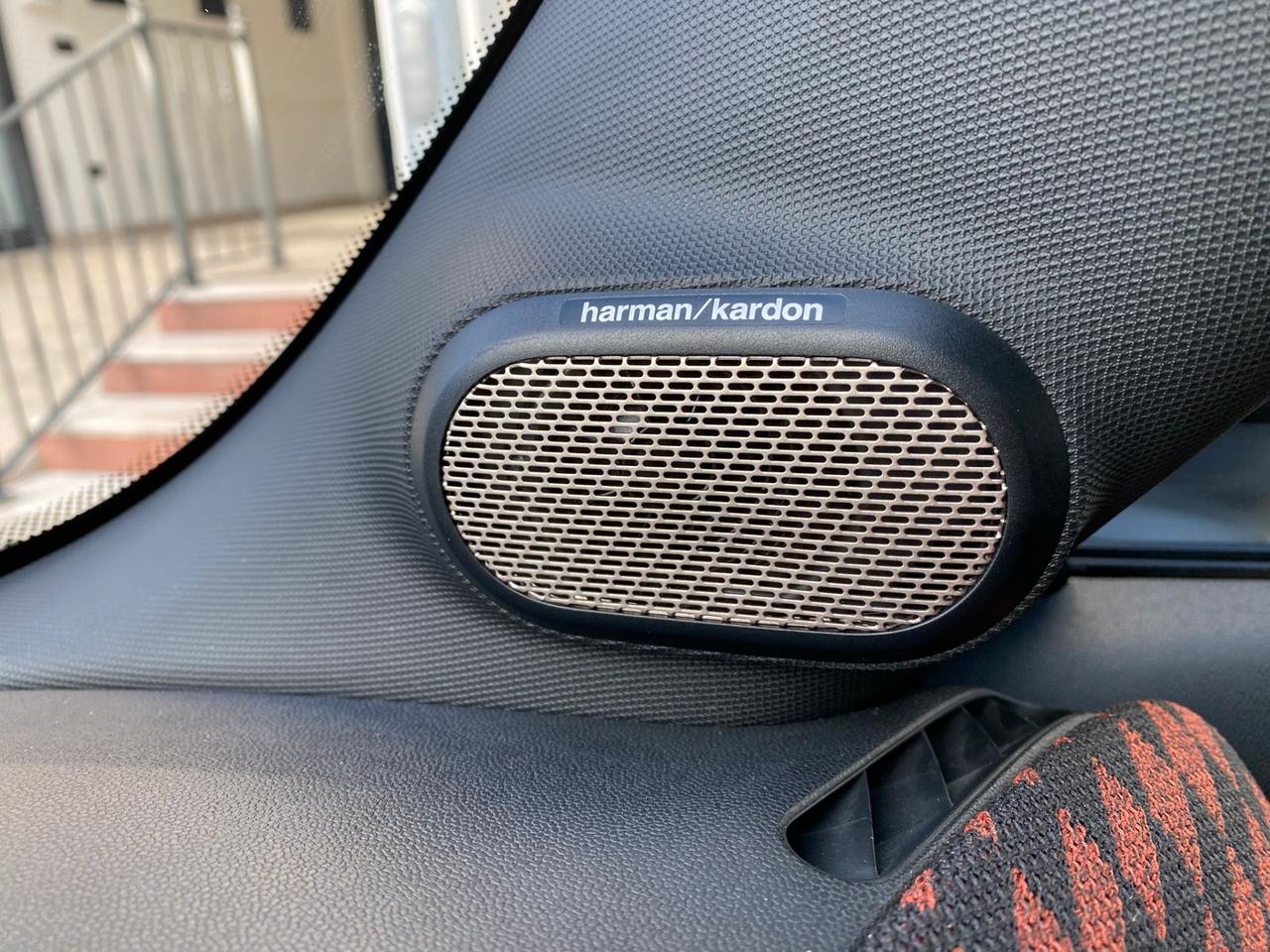 MINI COOPER S JOHN COOPER WORKS Harman Kardon 2024