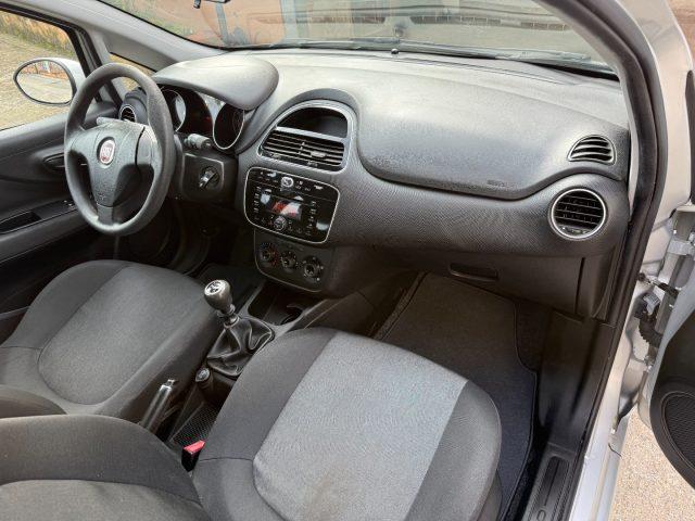 FIAT Punto 1.2 8V 5 porte Street