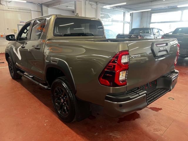 Toyota Hilux Hilux 2.8 d-4d 48V double cab Invincible auto