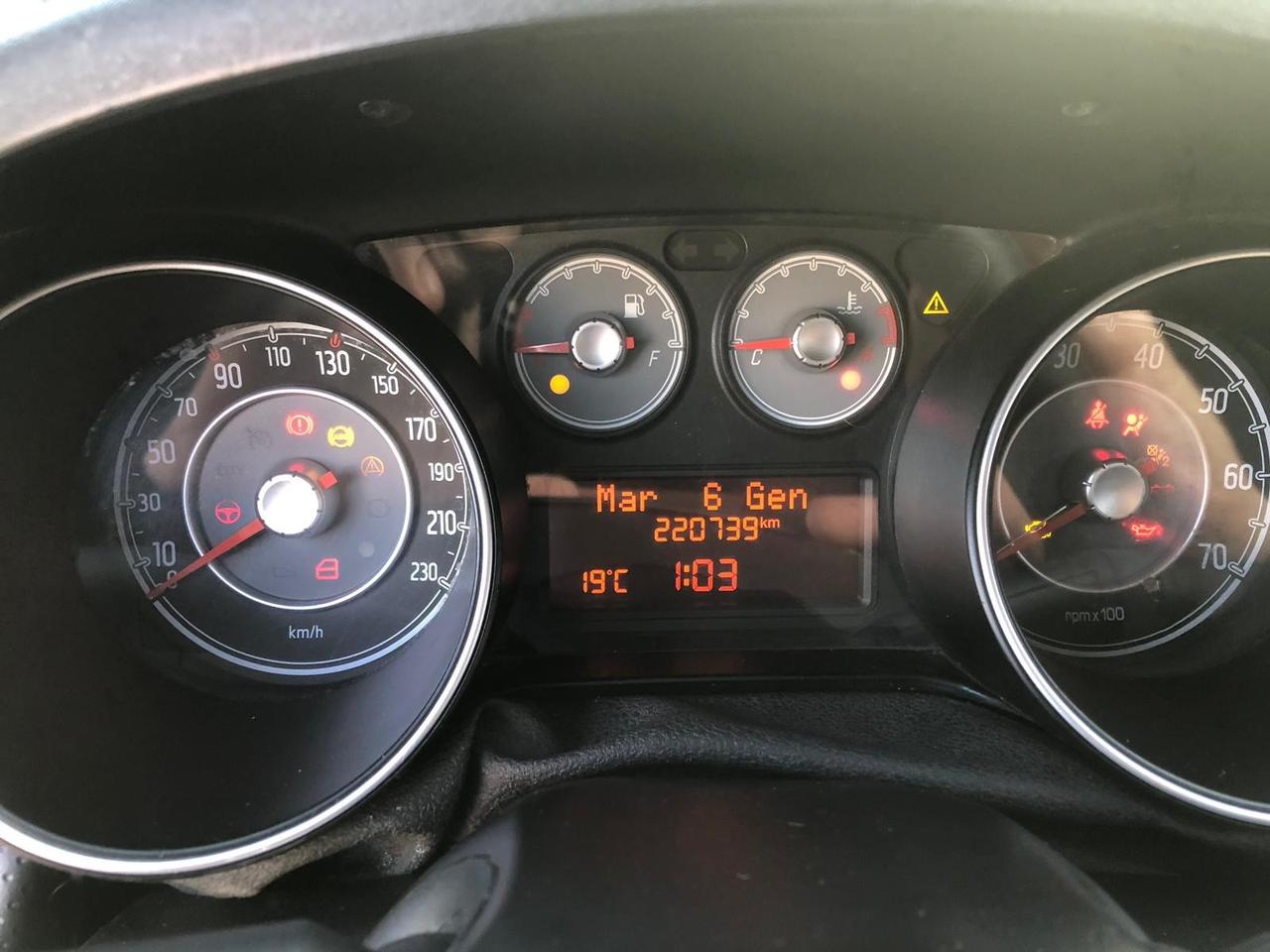 GRANDE PUNTO 1.4 BENZ/METANO