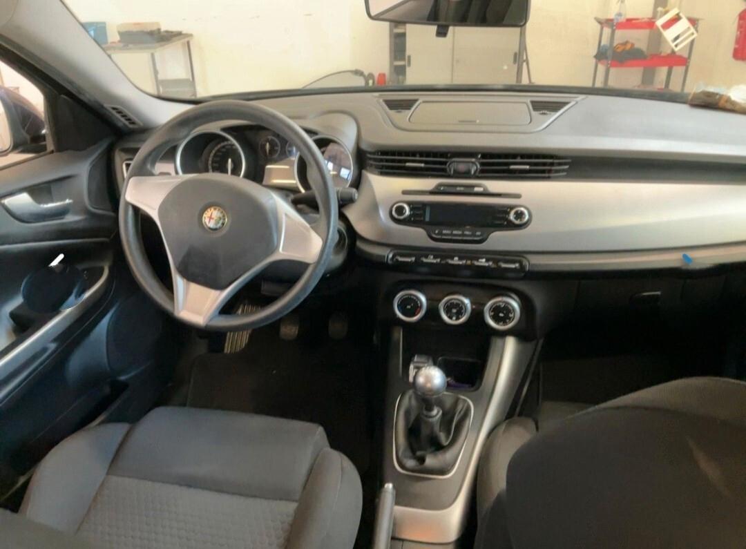 Alfa Romeo Giulietta 1.4 Turbo 105 CV