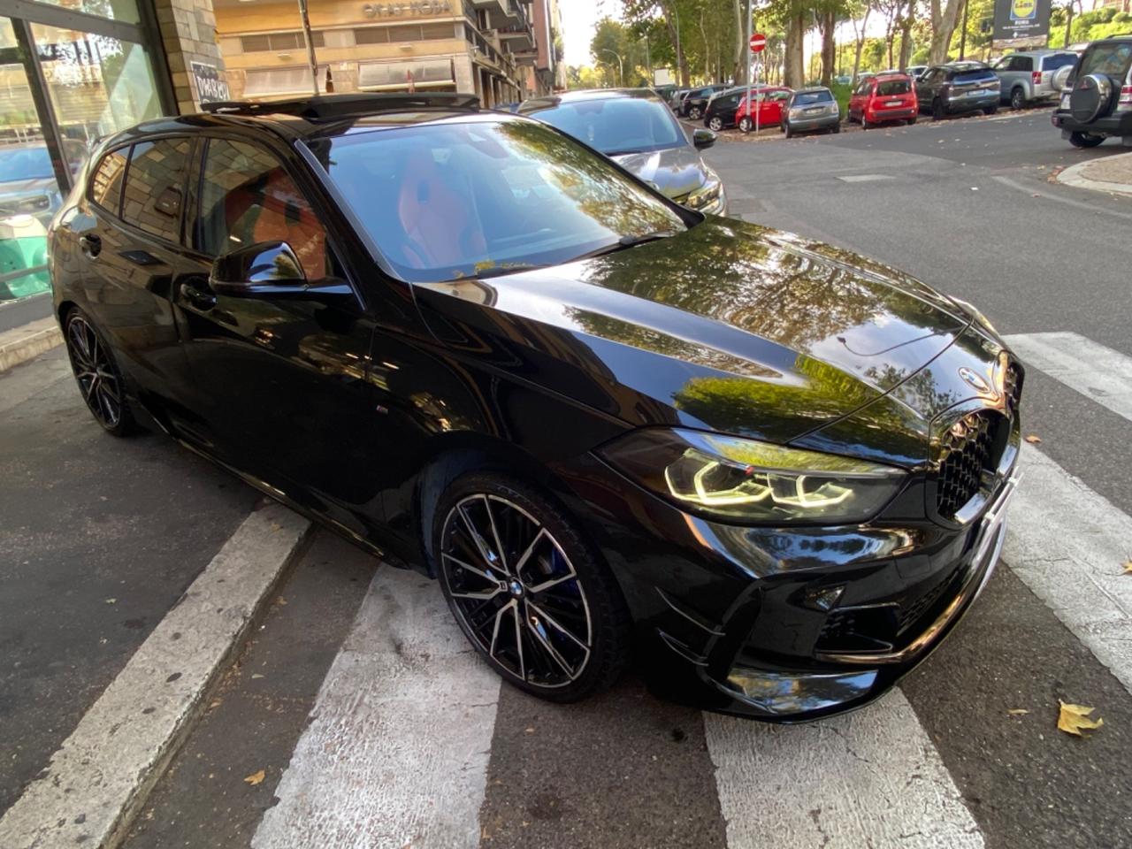 Bmw M 135i xDrive PERFORMANCE TETTO 19”H&K BLACK