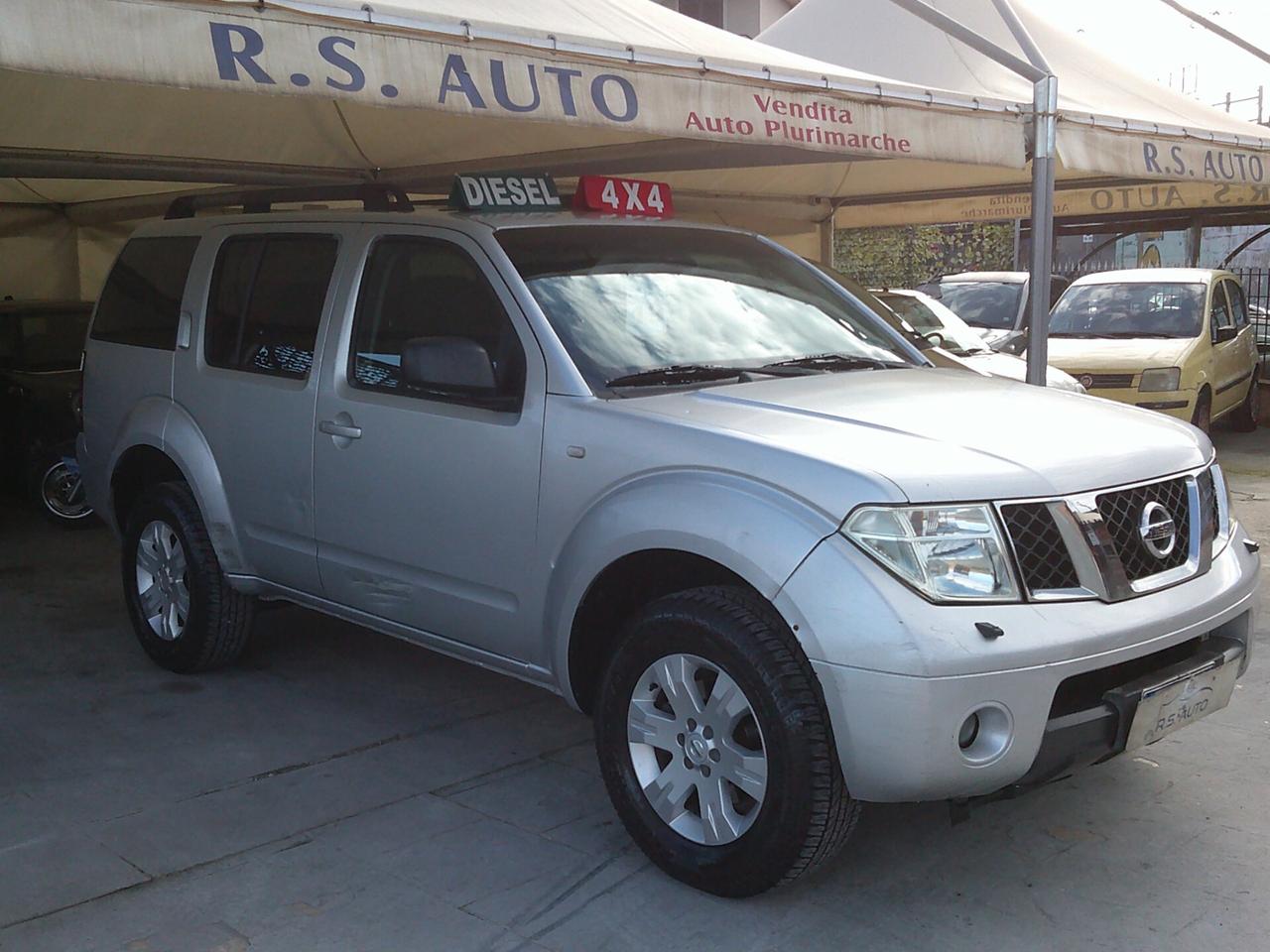 Nissan Pathfinder 2.5 dCi automatica 7 posti full 07