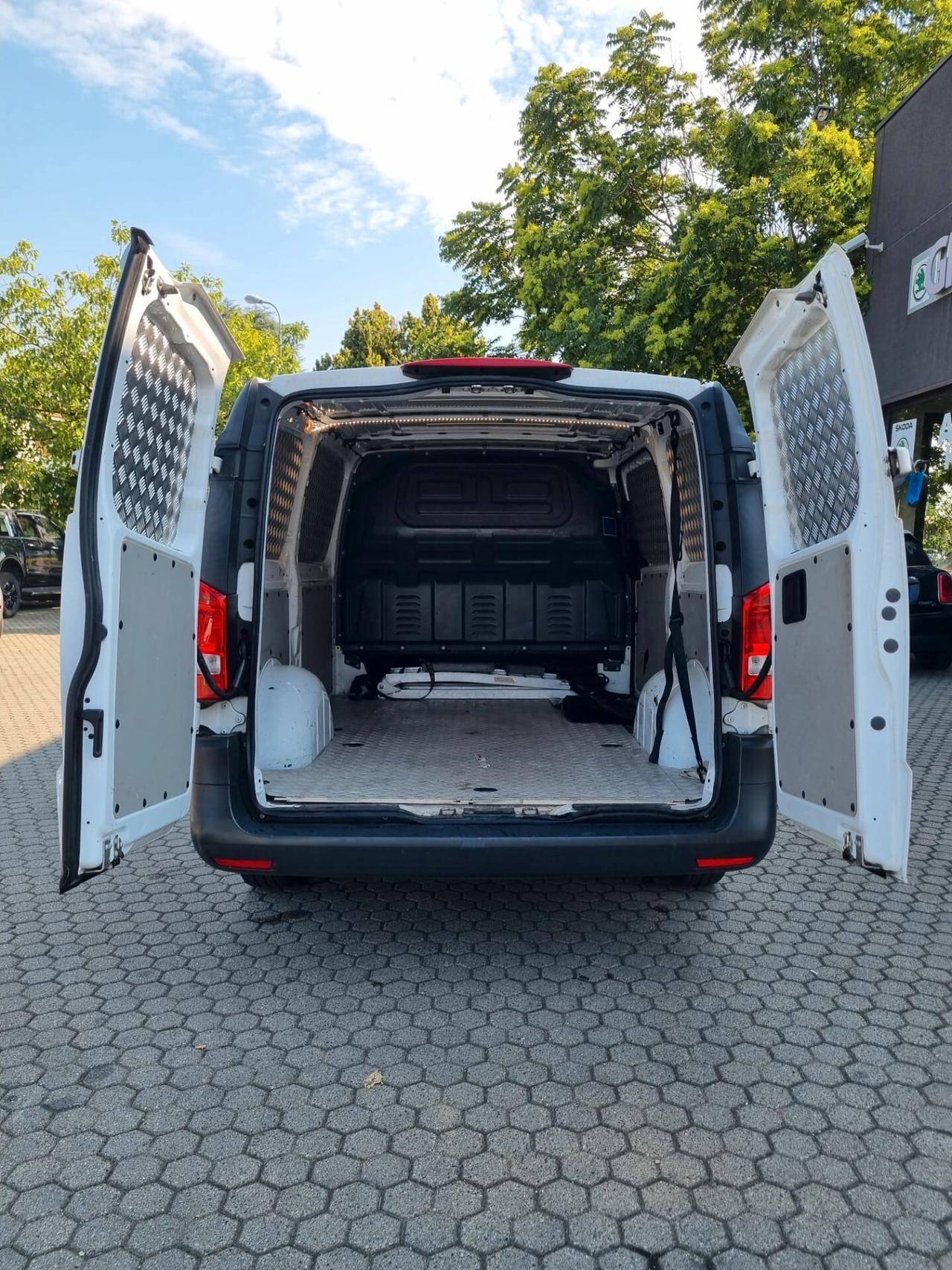 Mercedes-Benz Vito 110 CDI