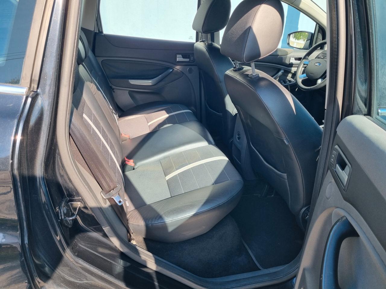 Ford Kuga 2.0 TDCi 136 CV 4WD Anno 2010