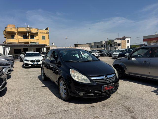 OPEL Corsa 1.2 5 porte Cosmo