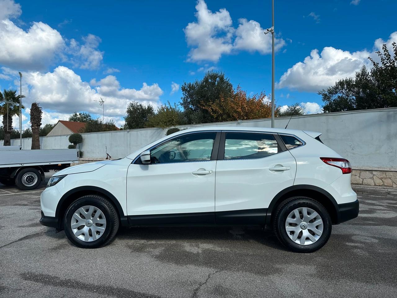 NISSAN QASHQAI 1.6 dCi 4WD Business
