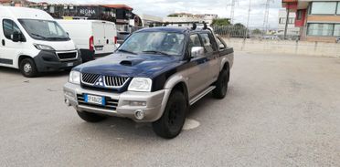 Mitsubishi L200 2.5 TD 4WD Double Cab AUT+GANCIO
