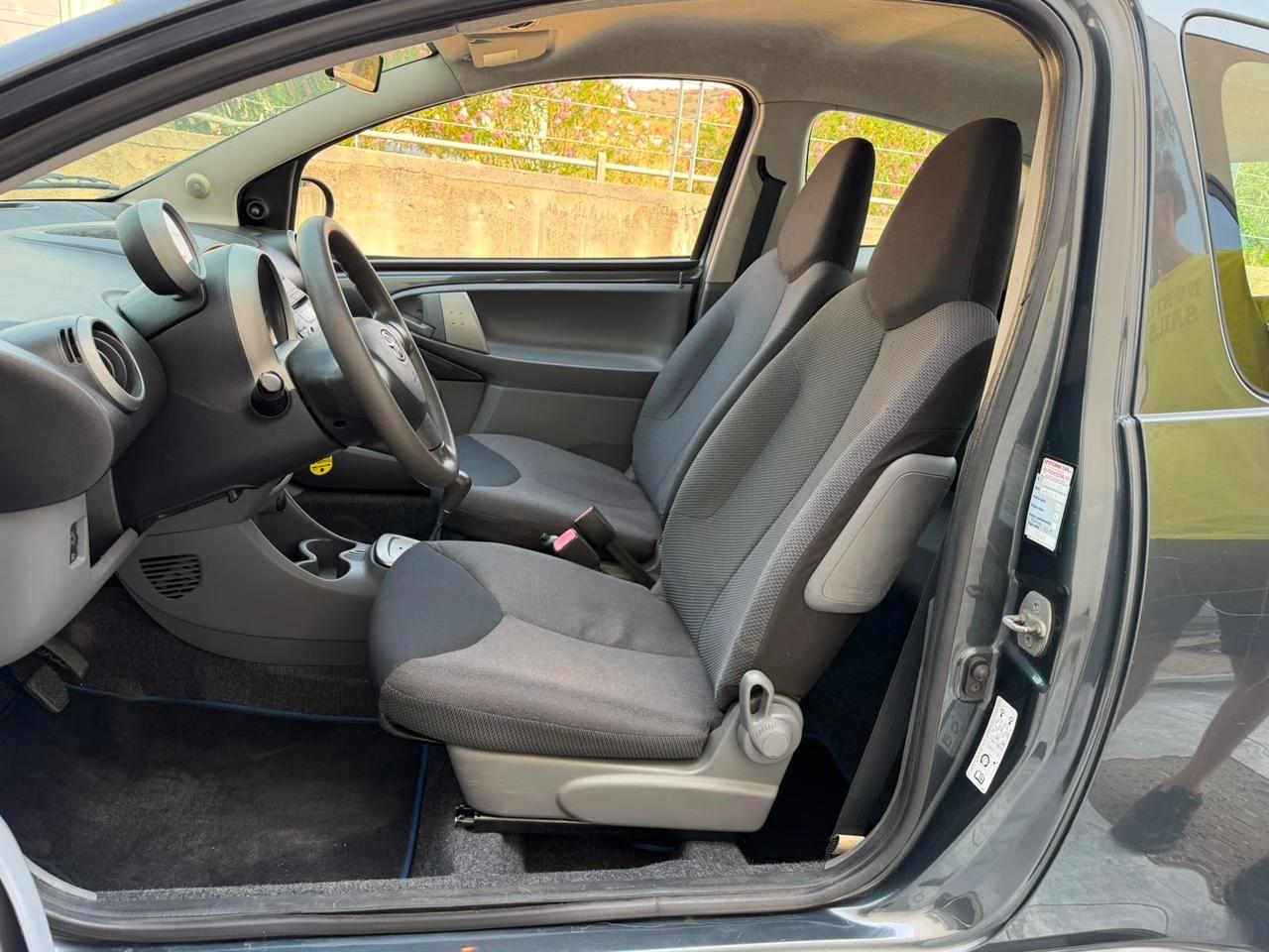 Toyota Aygo 1.0 12V VVT-i CAMBIO AUTOMATICO