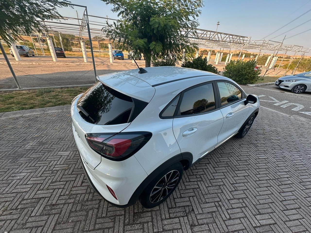 Ford Puma 1.0 EcoBoost Hybrid 125 CV S&S Titanium