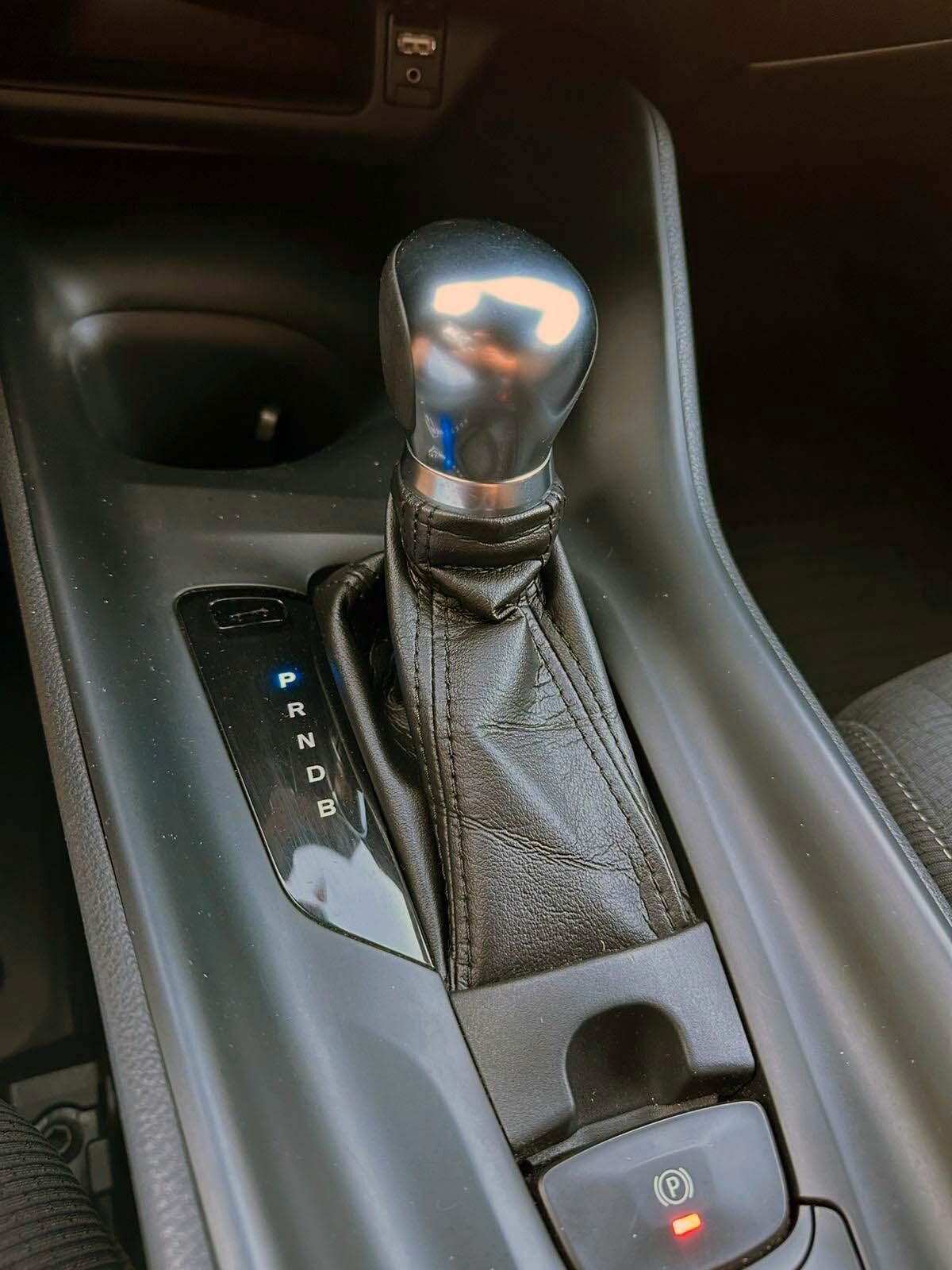 Toyota C-HR 1.8 Hybrid E-CVT Style Batterie Nuove Sempre Tagliandi Toyota