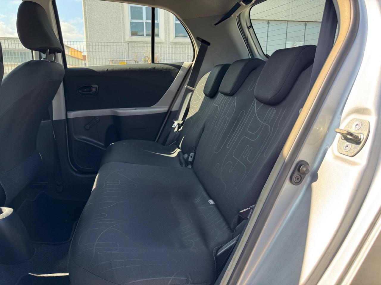 Toyota Yaris 1.0 5p LUXURY PACK