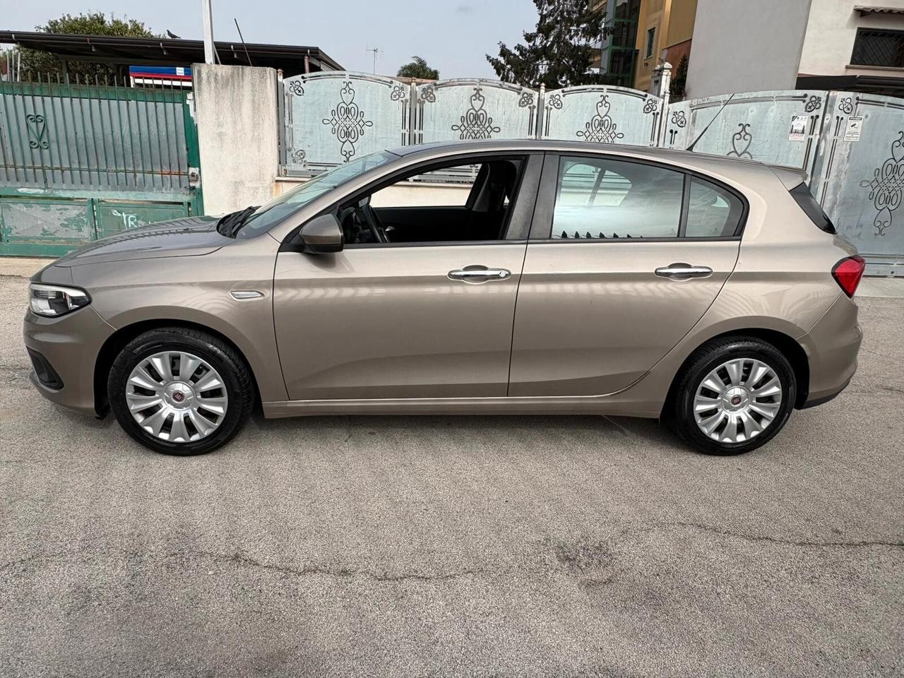Fiat Tipo 1.4 5 porte Lounge ANNO 2016