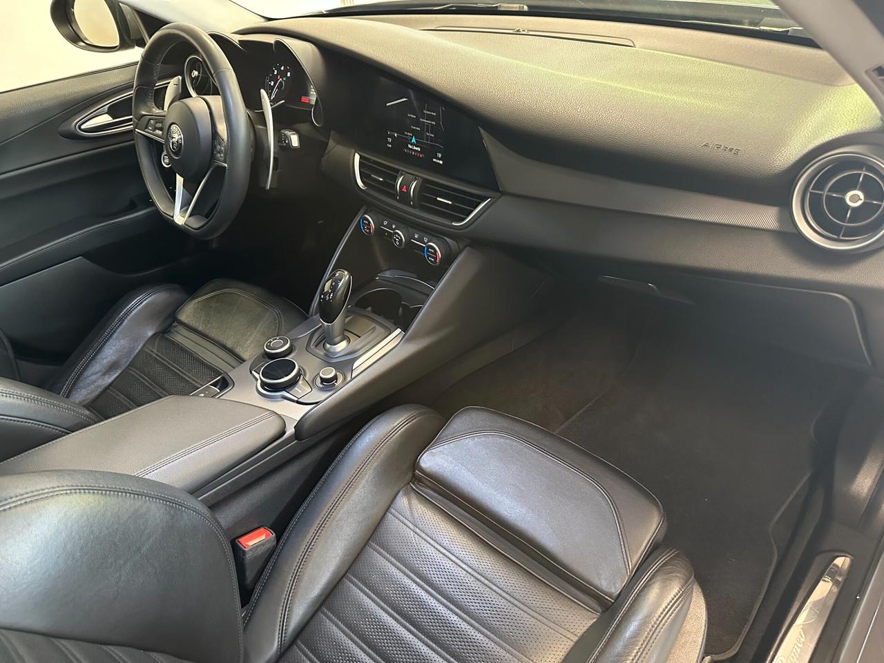 Alfa Romeo Giulia 2.2 t Veloce Q4 210cv Awd Autom