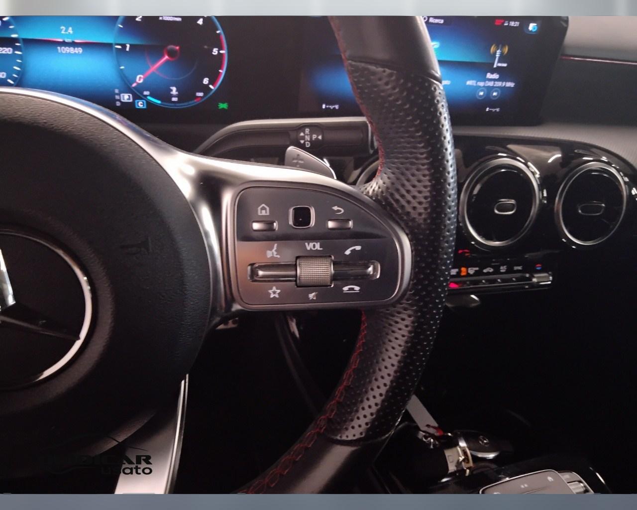 Mercedes-Benz Classe A - W177 2018 - A 180 d Premium auto