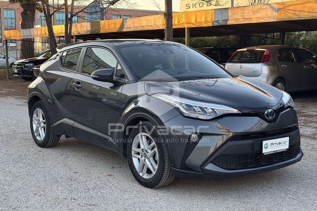 TOYOTA C-HR 1.8 Hybrid E-CVT Active