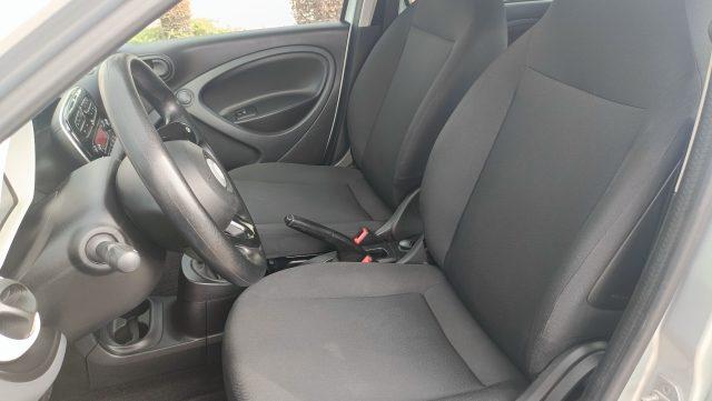 SMART ForFour 70 1.0 Manuale Youngster n°26
