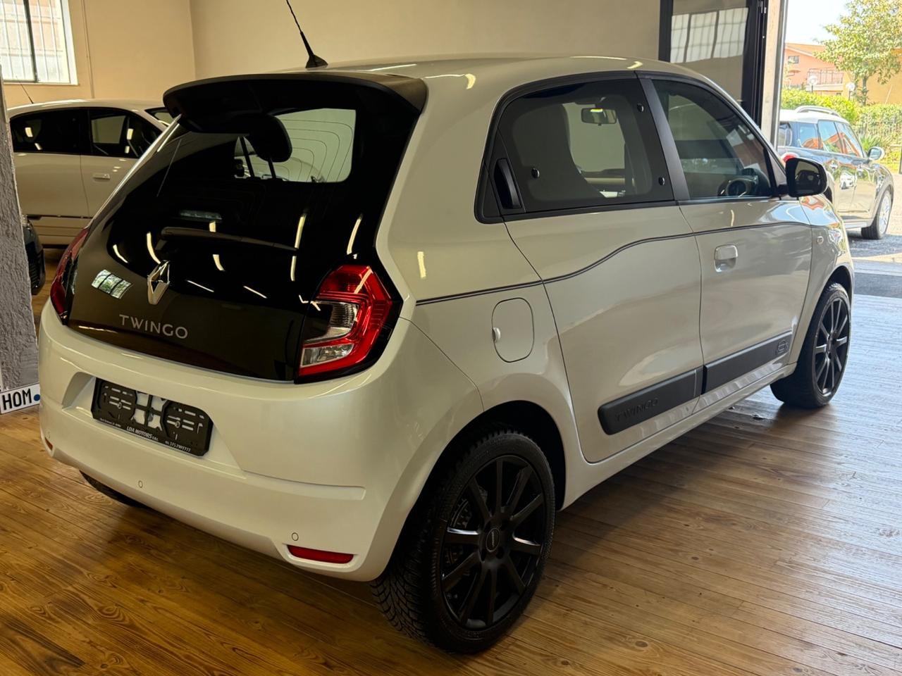 Renault Twingo SCe 65 CV Urban Night