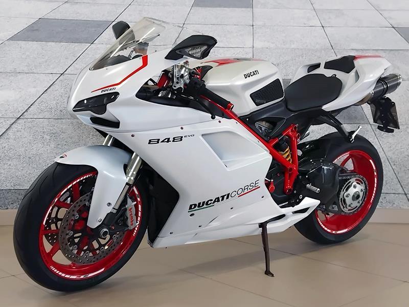 Ducati 848 Evo