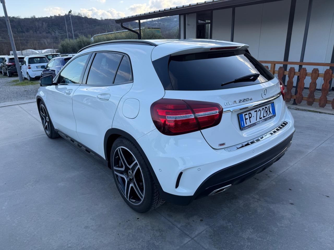 Mercedes-benz GLA 220d Automatic Premium 2018