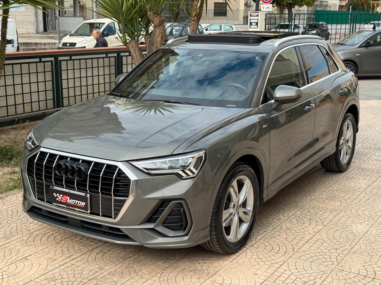 AUDI Q3 35 TDI S LINE S-TRONIC TETTO/MATRIX/PELLE/LED MULTICOLOR