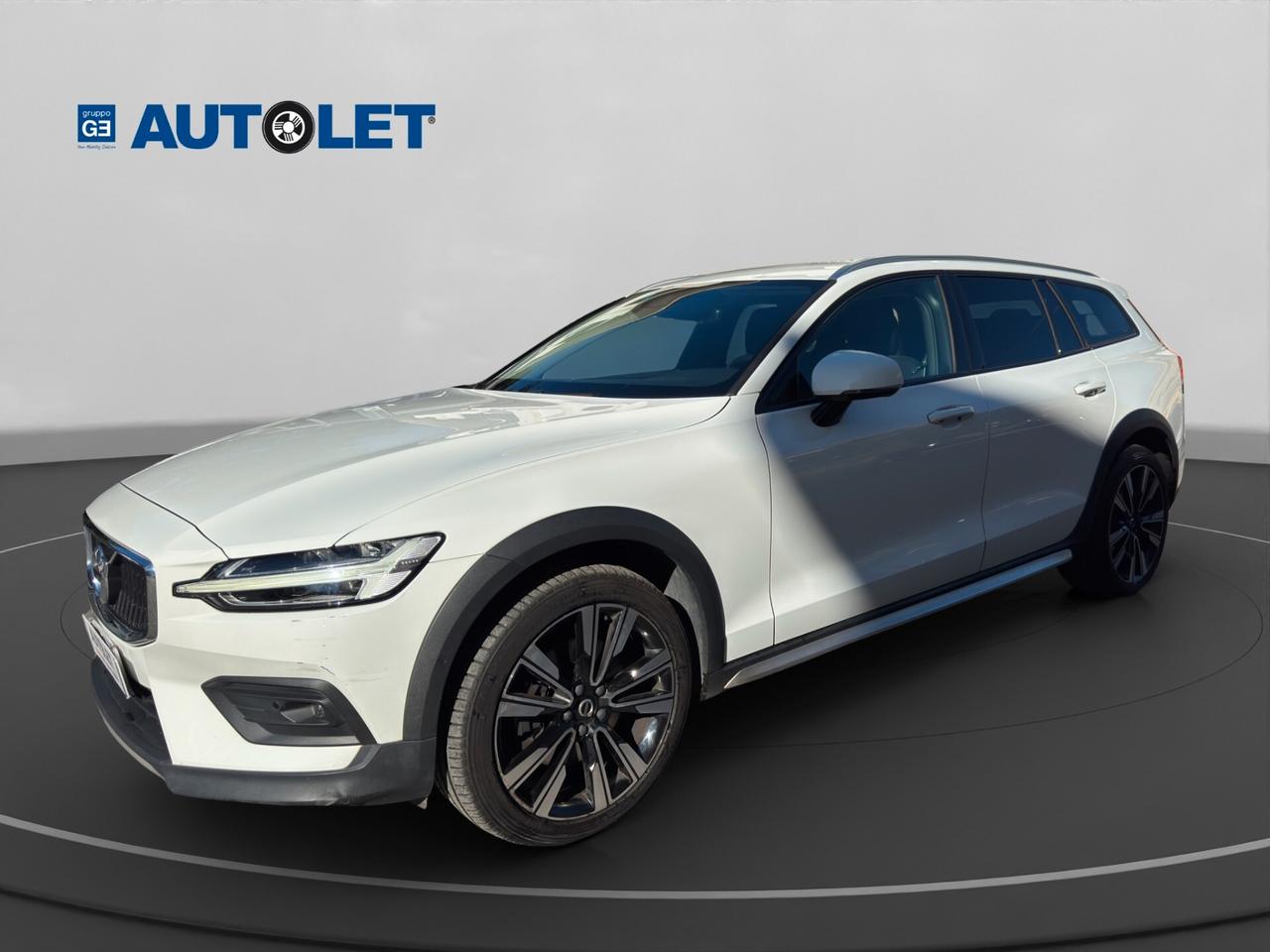 Volvo V60 B4 (d) Geartronic Momentum Business Pro