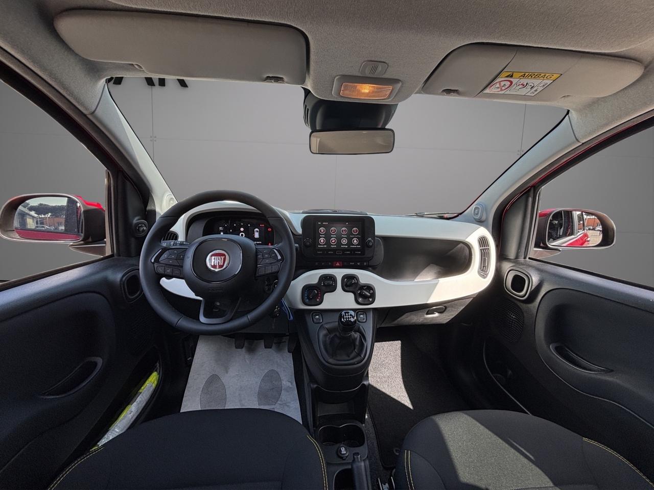 Fiat - Pandina Cross 1.0 firefly hybrid