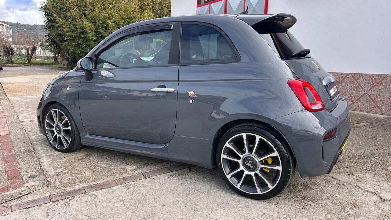 Abarth 595 1.4 Turbo T-Jet 165 CV Turismo