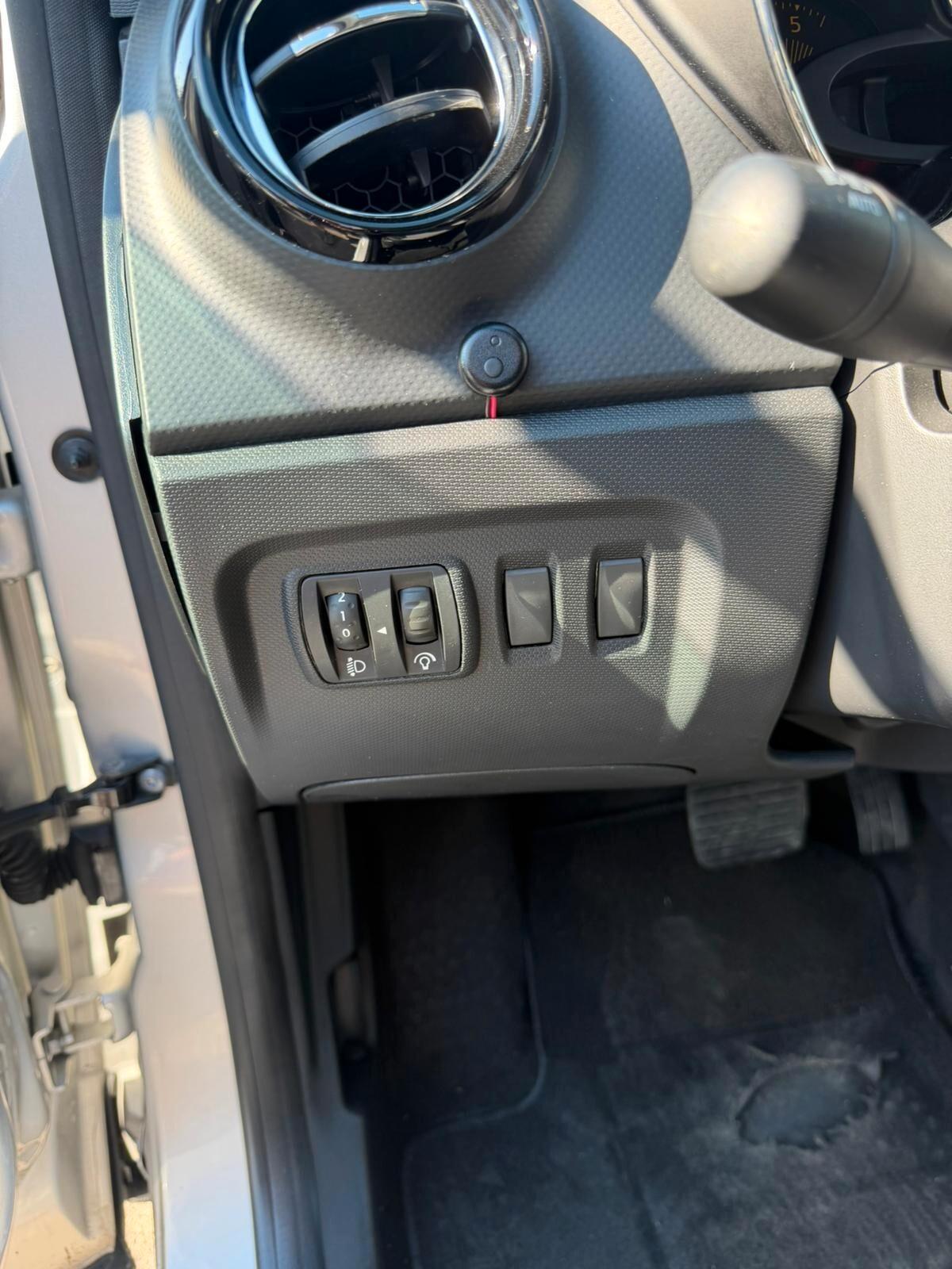 Renault Captur 1.5 dCi 890 CV AUTOMATICA