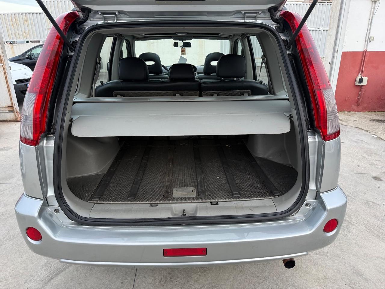 Nissan X-Trail 2.2 dCi Elegance 4x4