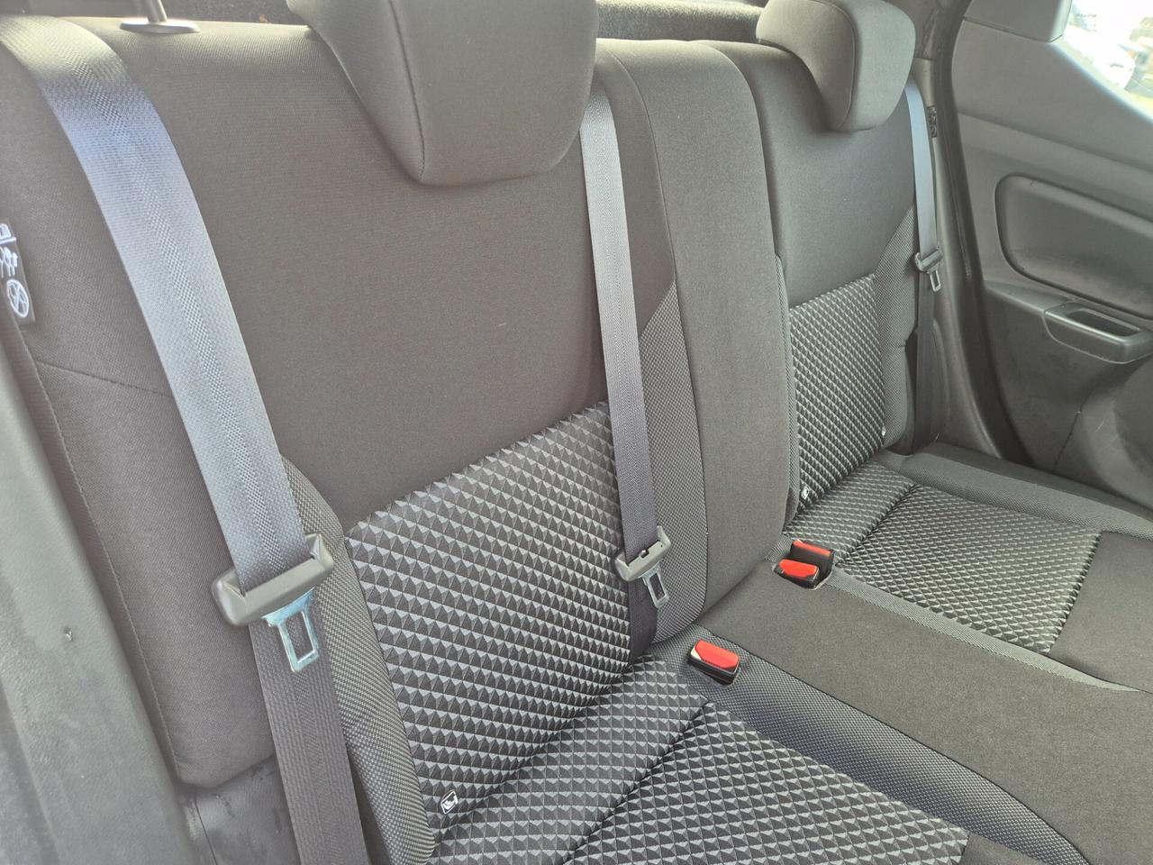 Nissan Micra 1.0L 2017 -"43.000KM"