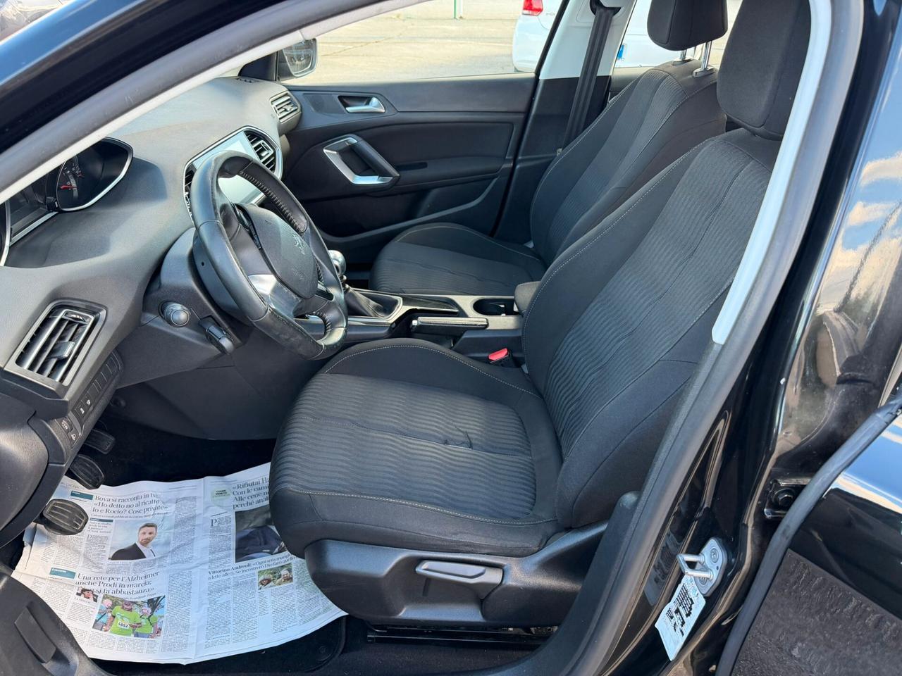 Peugeot 308 1.6 e-HDi 115 CV Stop&Start SW Business