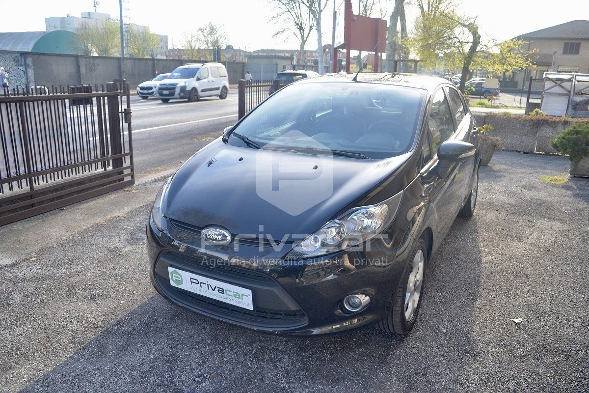 FORD Fiesta 1.4 TDCi 70CV 5 porte Titanium