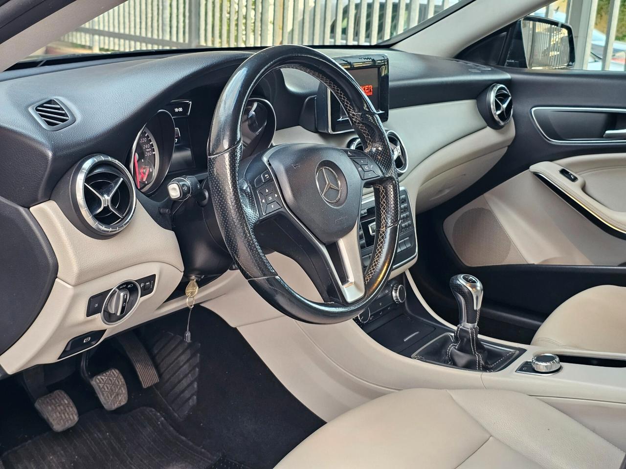 Mercedes-benz CLA 180 CDI Sport