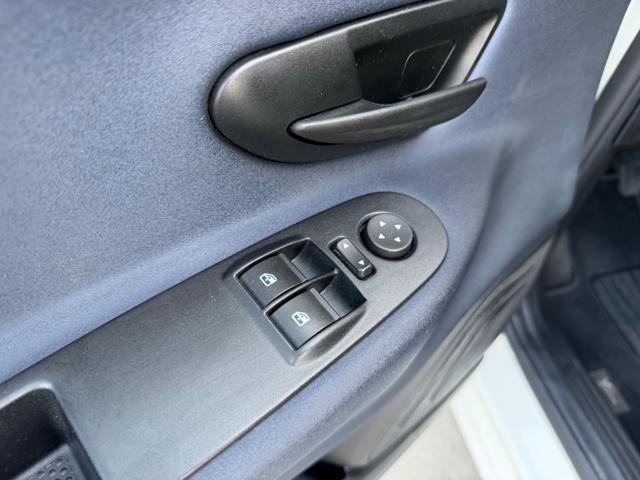 LANCIA Ypsilon GOLD MY24+RETROCAMERA+WIRELESS+NAVI