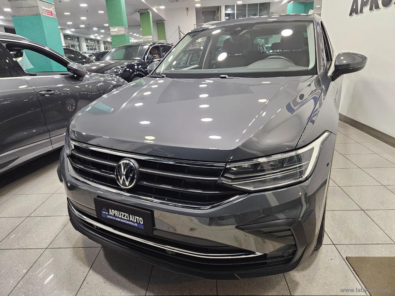 VOLKSWAGEN Tiguan 2.0 TDI 150CV SCR DSG Life