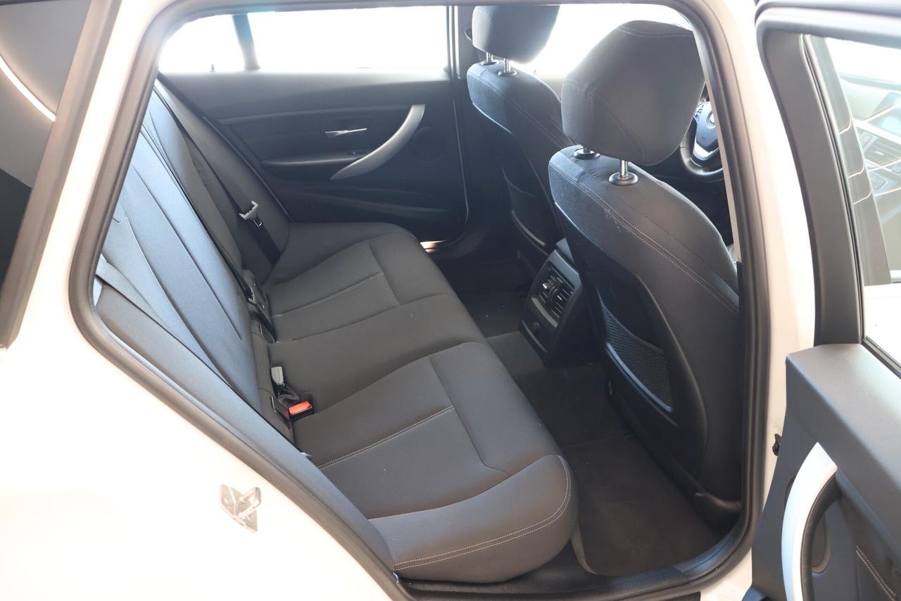 Bmw 318d Touring Sport automatica