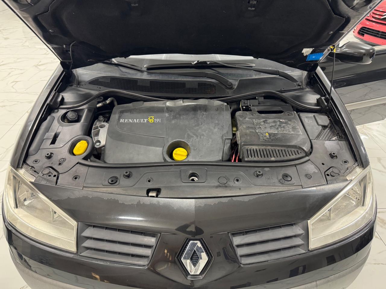 Renault Megane 1.9 dCi Luxe Dynamique