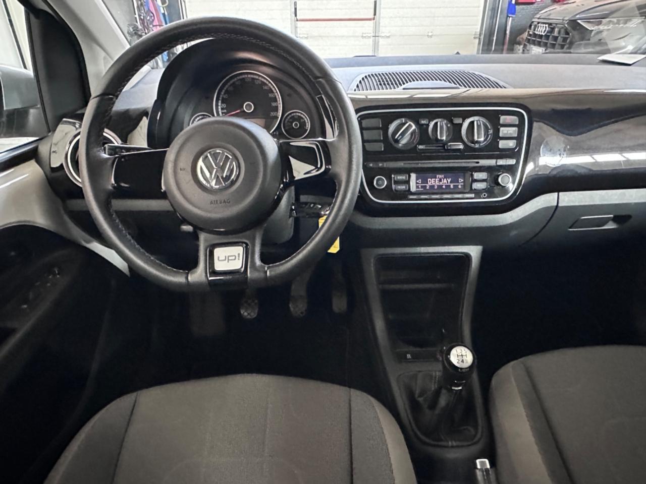 Volkswagen up! 1.0 75 CV 5p. cross
