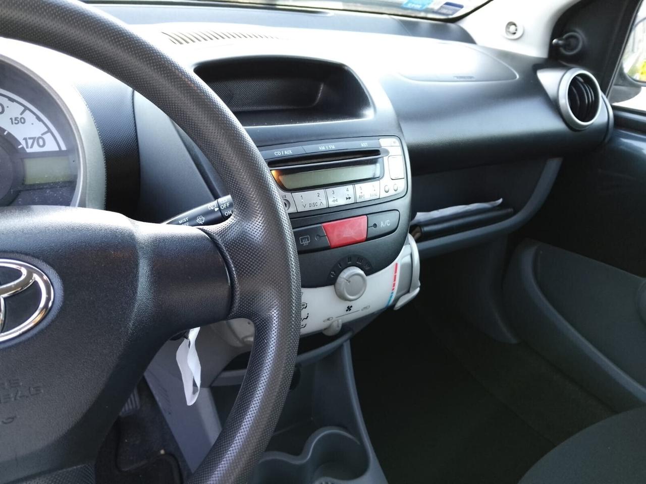 Aygo 1.0 12V 5 porte