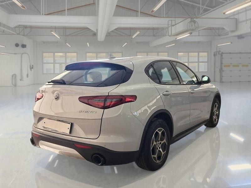 ALFA ROMEO STELVIO 2.2 TD 160 CV Super Business AT8 RWD
