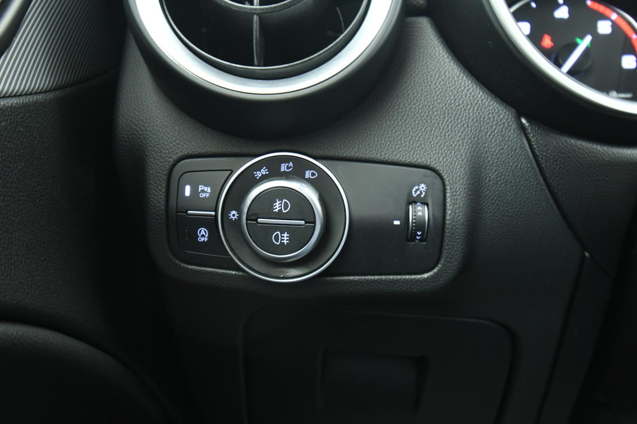 ALFA ROMEO Stelvio 2.2 t Sprint Q4 190cv auto ACC+CAMERA+C19"