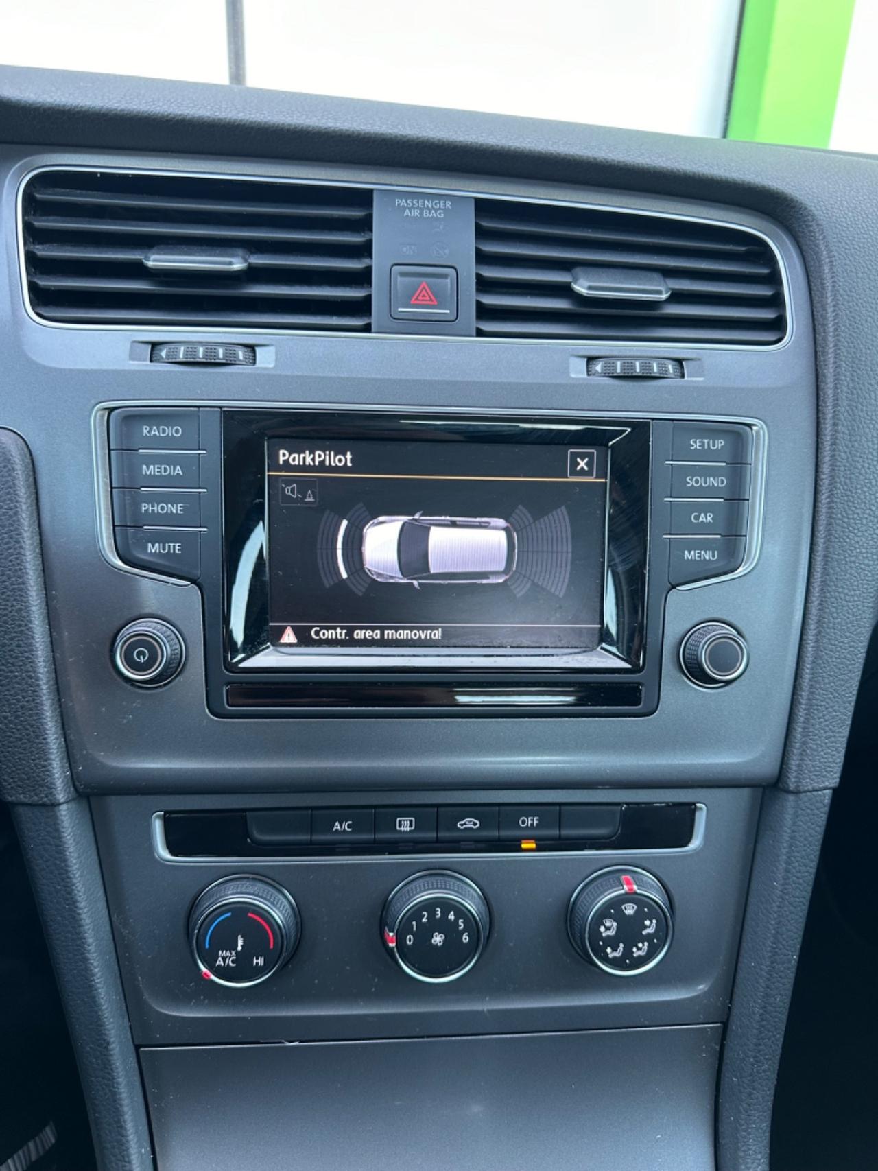 Volkswagen Golf 1.6 TDI 5p. Highline BlueMotion Technology