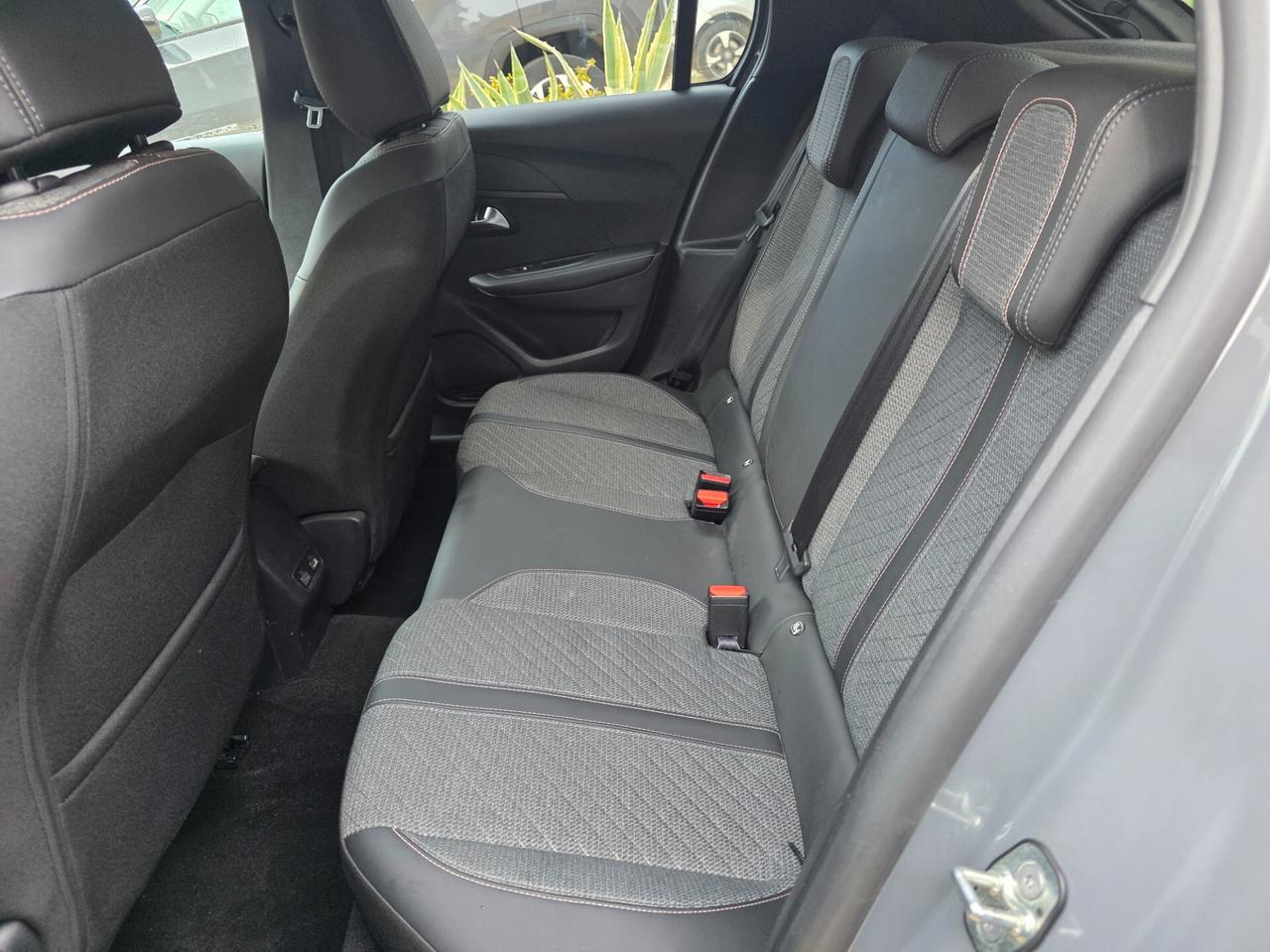 Peugeot 208 PureTech 100 Stop&Start 5 porte Allure