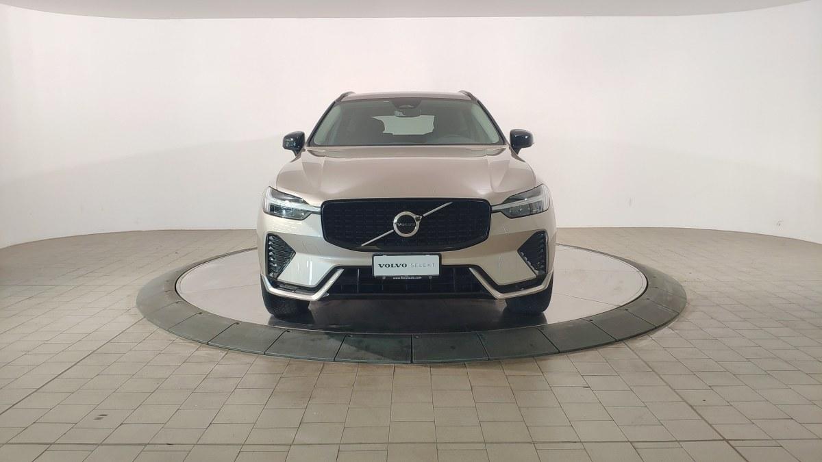 VOLVO Xc60 B4 Mild Hybrid (D) Awd Automatico Plus Dark