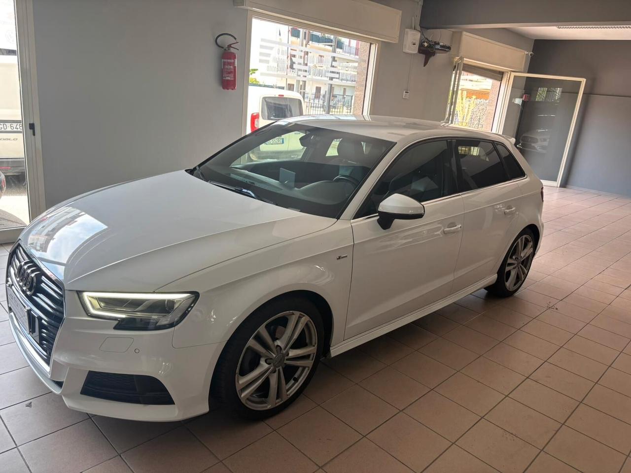 Audi A3 SPB 2.0 TDI S tronic Sport S LINE - VIRTUAL COCKPIT